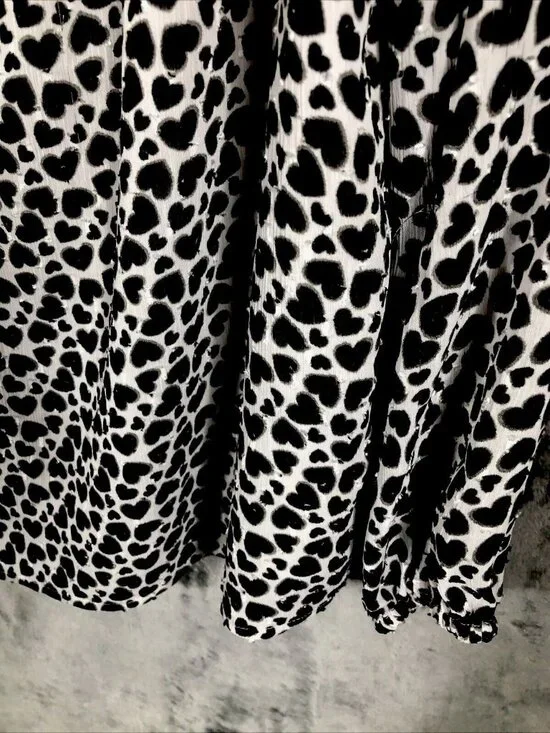Carolina Belle Woman's Blouse Long Sleeve Animal Print Top Size L Black & White - Picture 4 of 14